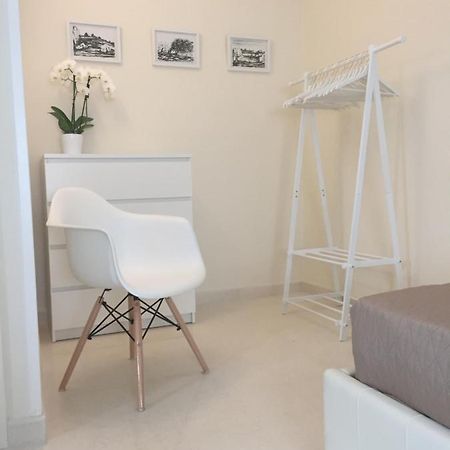 Basiliscus Bed & Breakfast Sternatia ภายนอก รูปภาพ